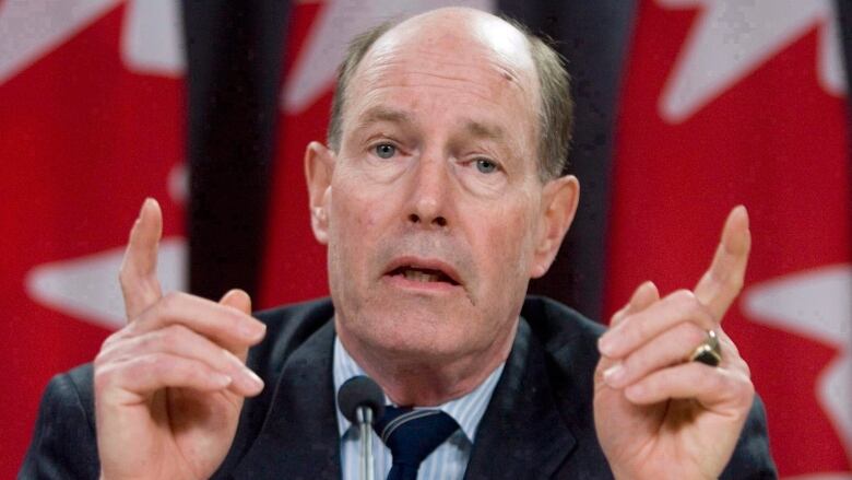 Former governor of the Bank of Canada David Dodge says Finance Minister Bill Morneau needs to focus on 'setting the stage' for the next four years ahead of this week's federal budget. 