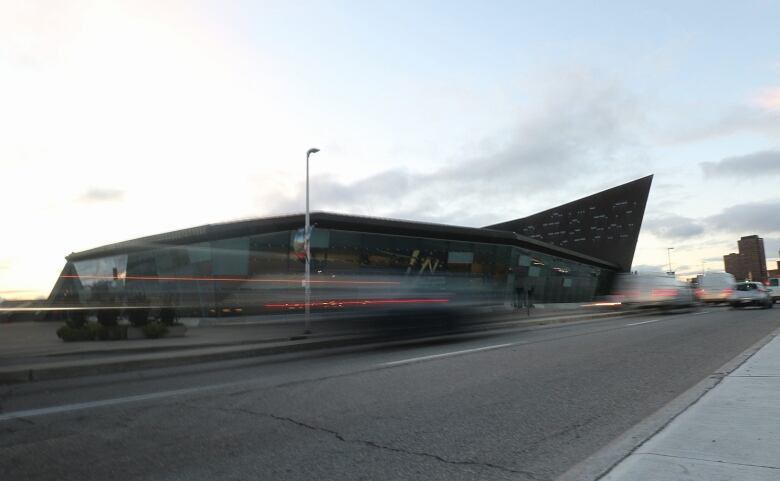 Cars drive past the Canadian War Museum in Ottawa on Oct. 25, 2016.