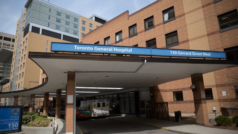 Exterior shot of Toronto general hospital.