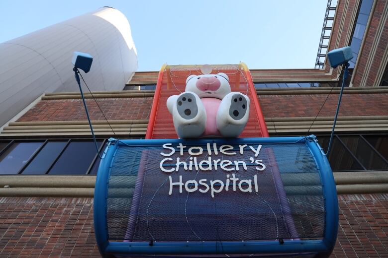 Stollery children's hospital