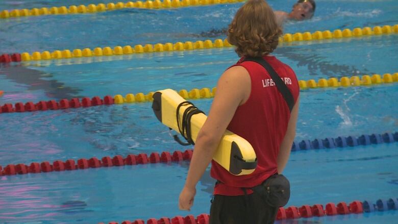 YMCA locations across Calgary are on a lifeguard hiring spree. 