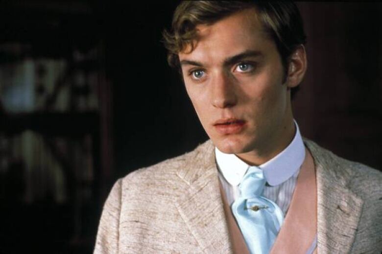 Jude Law as Douglas in Wilde