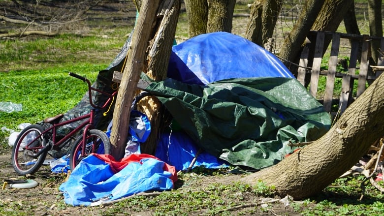 homeless tents