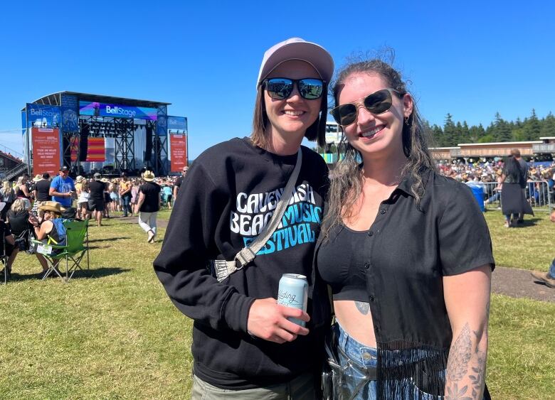 Ashley Hatfield & Krista Hatfield at the Cavendish Beach Musical Festival in 2022.