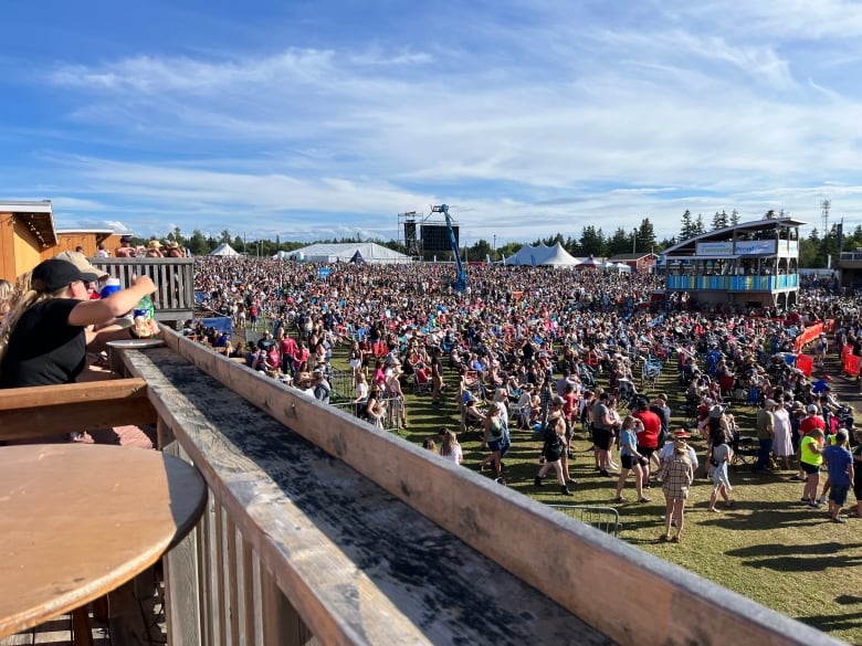 Crowd at the Cavendish Beach Music Festival, 2022