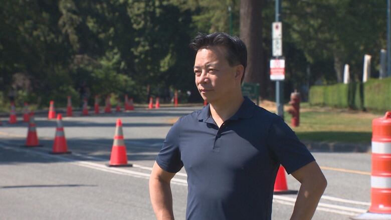 ABC mayoral candidate Ken Sim says his party would make the temporary bike lane in Stanley Park permanent, but improve it to increase accessibility to parking lots. 