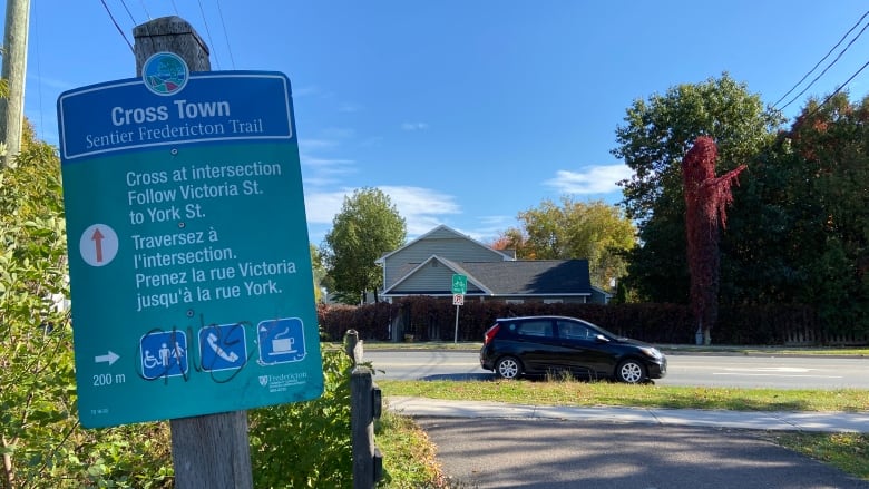 A sign for the Cross Town Trail in Fredericton.