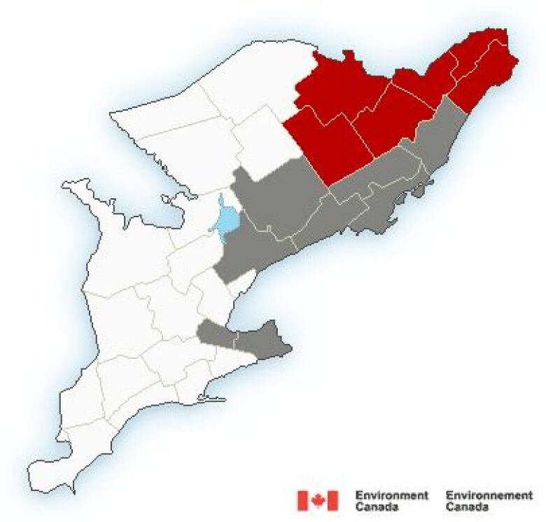 A map of southern Ontario with colour-coded alerts by region.