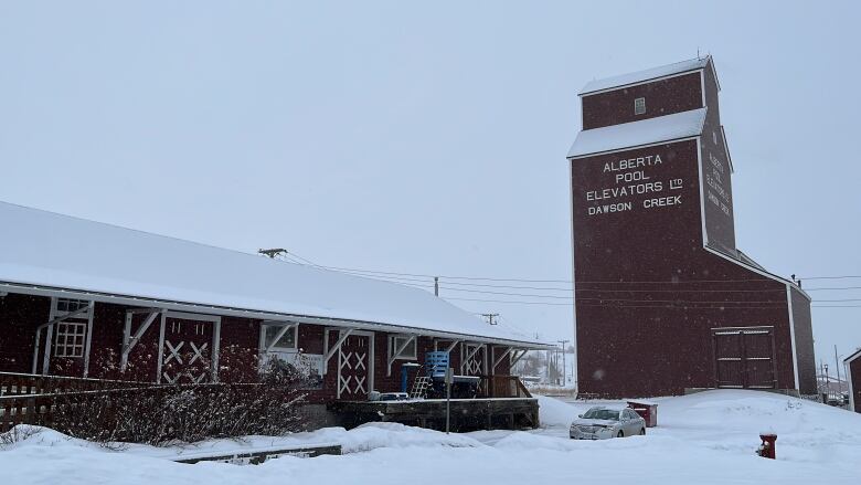 The art gallery and Alaska Highway sign in Dawson Creek, B.C. on Feb. 8 2023.