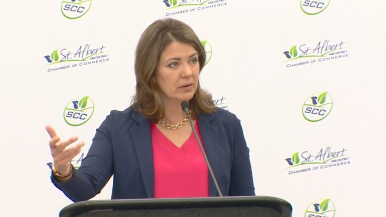 Premier Danielle Smith addressed the St. Albert Chamber of Commerce last week. 