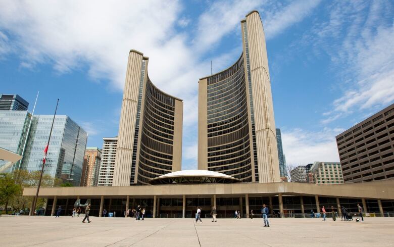 Toronto city hall.