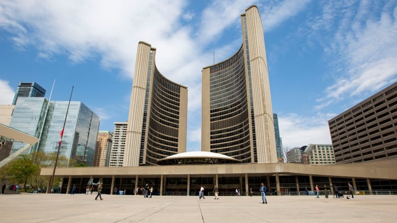 Toronto city hall.