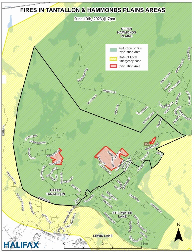 A map shows where evacuation orders remain in place for homes in the Tantallon and Hammonds Plains areas affected by the wildfire.