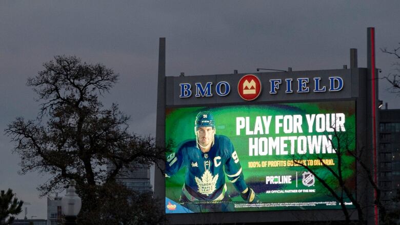 Billboard for Proline gambling website