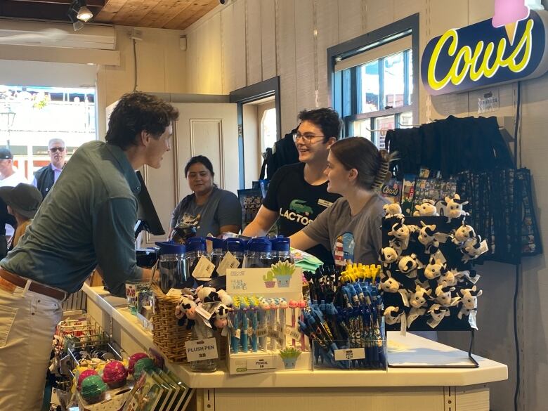 Trudeau stops in for a visit to Cows on the corner of Queen and Kent streets in Charlottetown. 