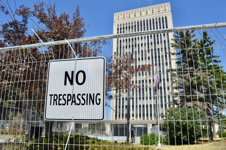 A no trespassing sign was up in front of Regina city hall on Sunday.  