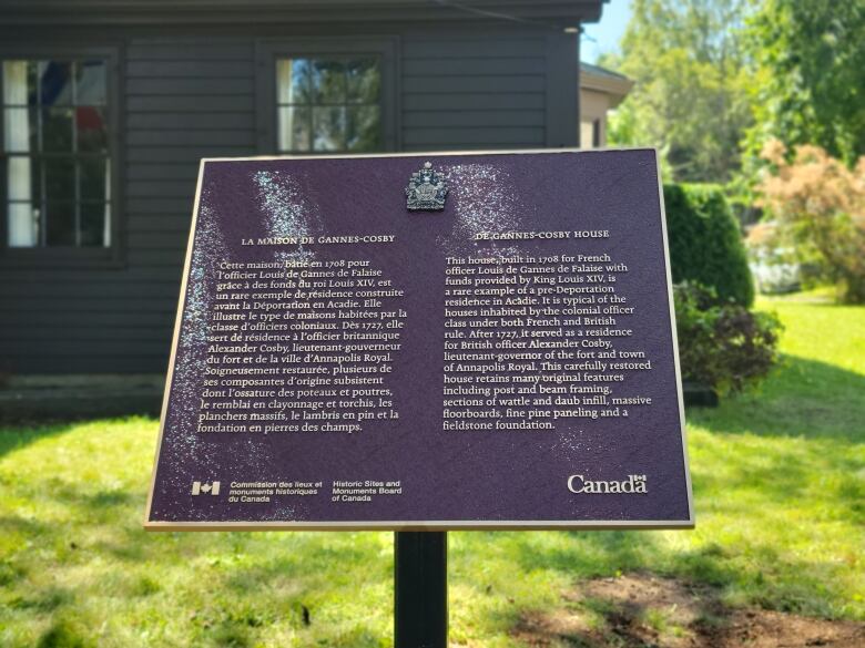 A plaque that sits on the lawn at the Degannes-Cosby house in Annapolis Royal.