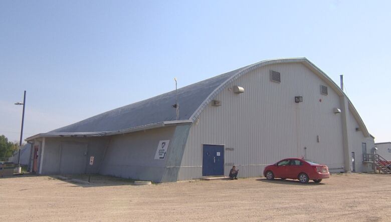 The exterior of an arena.