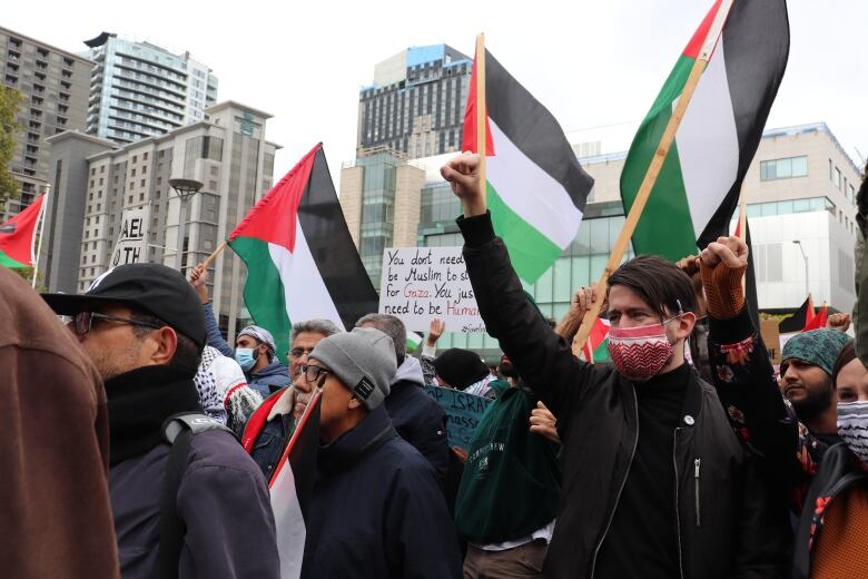 Crowd with Palestinian flags