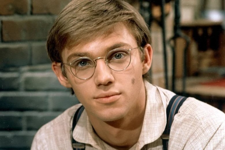 Richard Thomas as John-Boy on The Waltons.