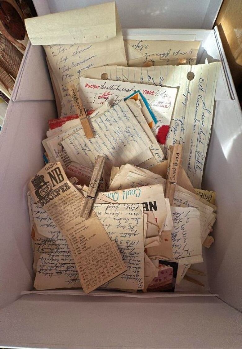 A box of pieces of papers.