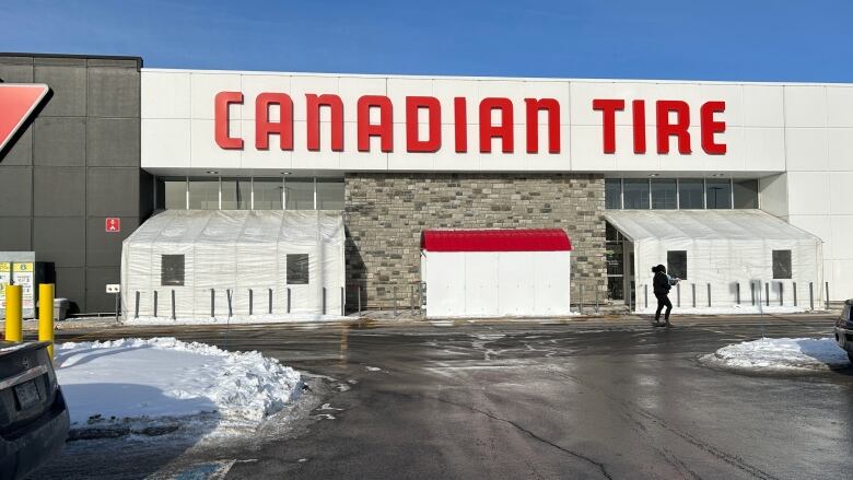 Canadian Tire storefront