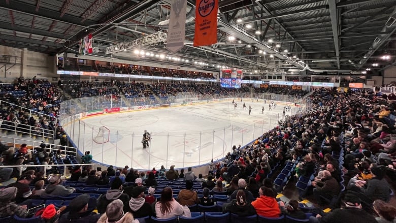 Centre 200 during an un-dated Cape Breton Eagles hockey game