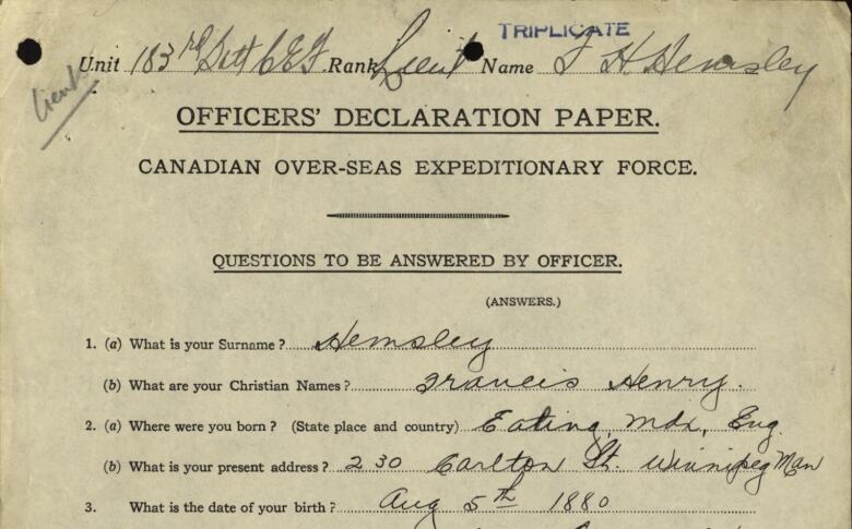 Enlisting papers show Francis Hemsley's information like his birthday and his full name.