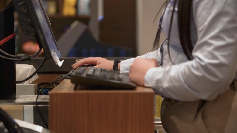 A hotel receptionist.