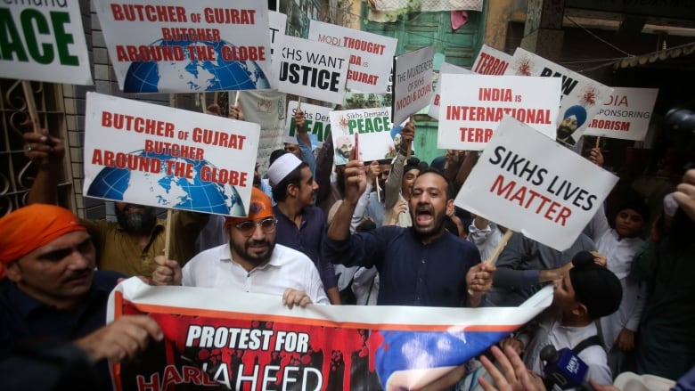 Members of the Sikh community hold a protest against the killing of Hardeep Singh Nijjar in Peshawar, Pakistan on Wednesday, Sept. 20, 2023. Dozens of Sikhs living in Pakistan rallied against the killing of Nijjar, a 45-year-old Sikh leader who was killed by masked gunmen in Canada in June. The demonstrators alleged that New Delhi was behind the man's assassination.