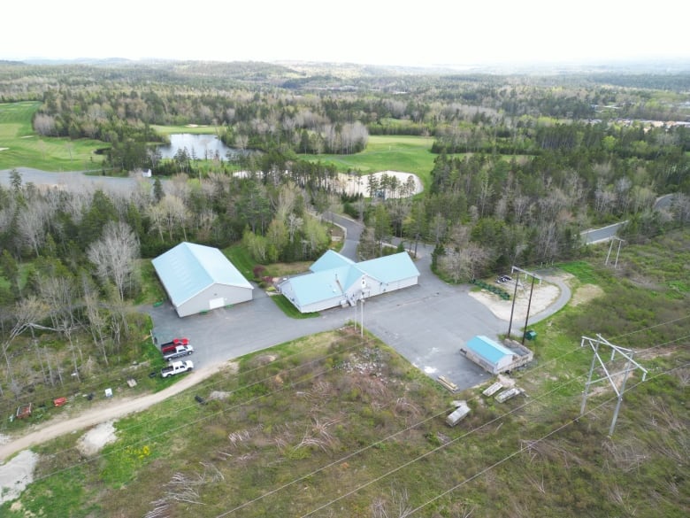 An aerial photograph of a golf course.