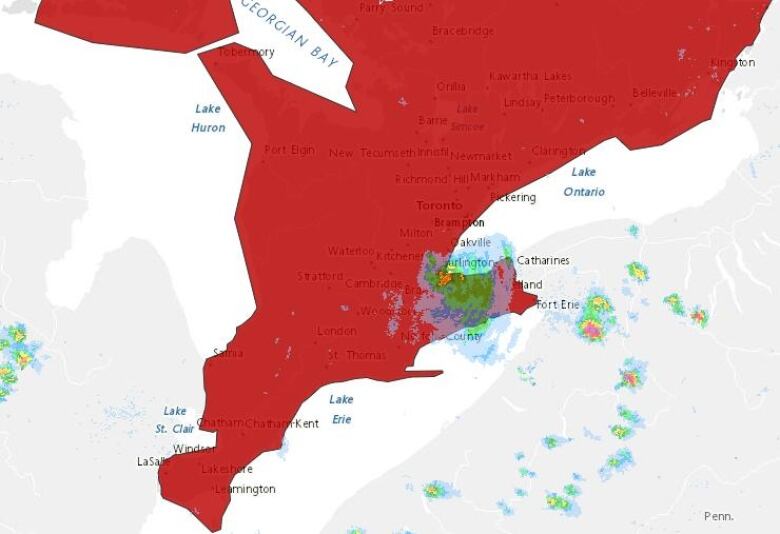 A map of Ontario that is completely red because of a heat warning. 