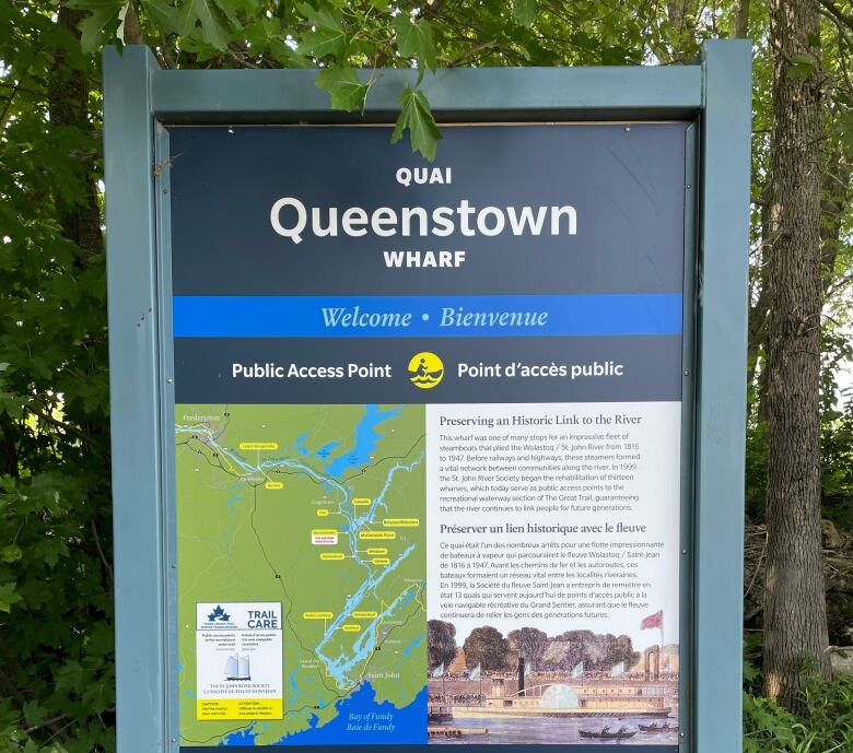 Queenstown Wharf sign