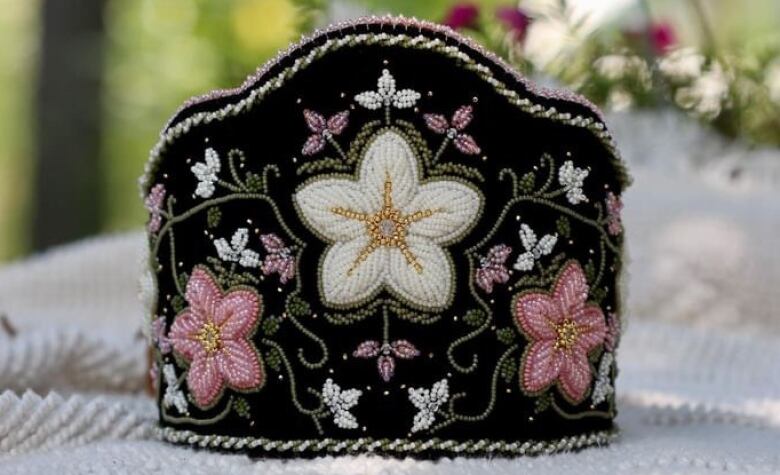 beadwork crown