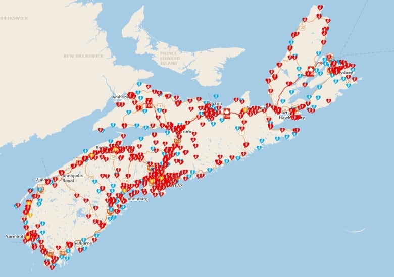 a map of Nova Scotia shows coloured hearts depicting where an AED is accessible. 