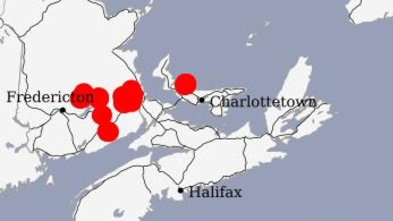 A map of the Maritimes showing locations of thunderstorms.