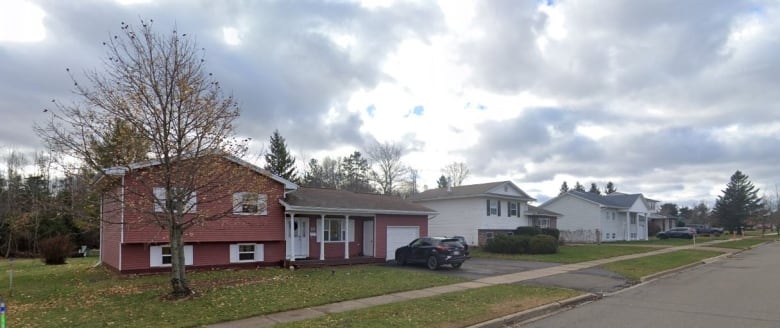 Houses on Knox Drive in Moncton