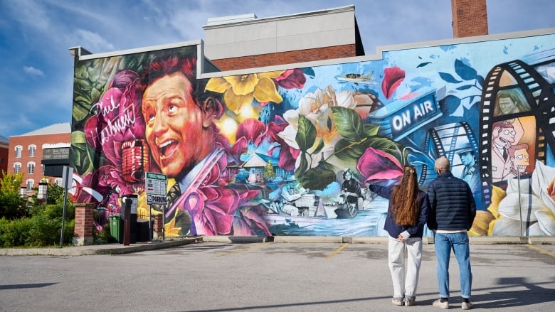 The City of Brantford, Ont., will celebrate the completion of a mural honouring actor and comedian Phil Hartman on Nov. 4, 2024. Hartman was a star on Saturday Night Live, The Simpsons, News Radio and more.