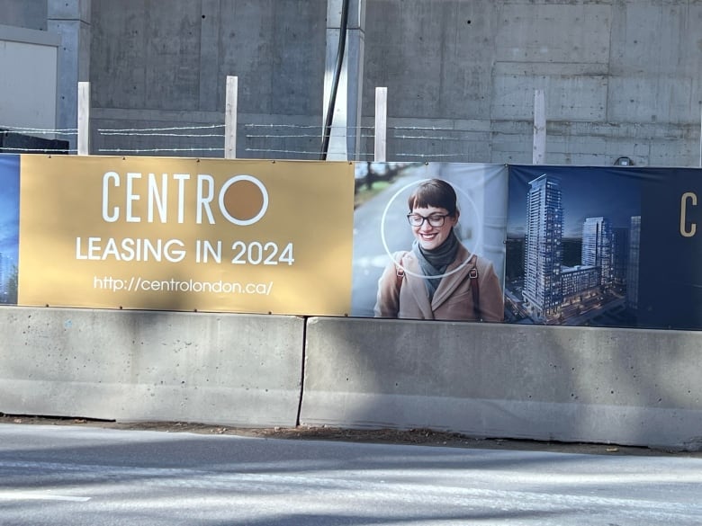 Now leasing and located next door to the Farhi Banker's Row properties is Centro, a two-tower development that will include both rental and condo units. 