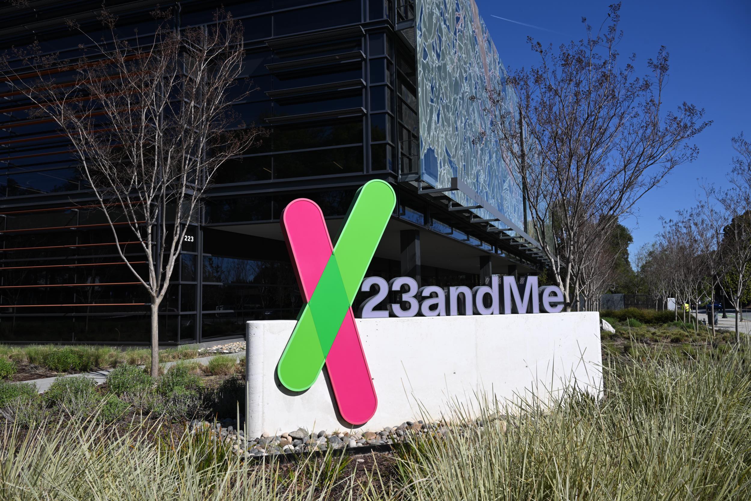 23andMe Data Breach Settlement Approved for Canadian Victims