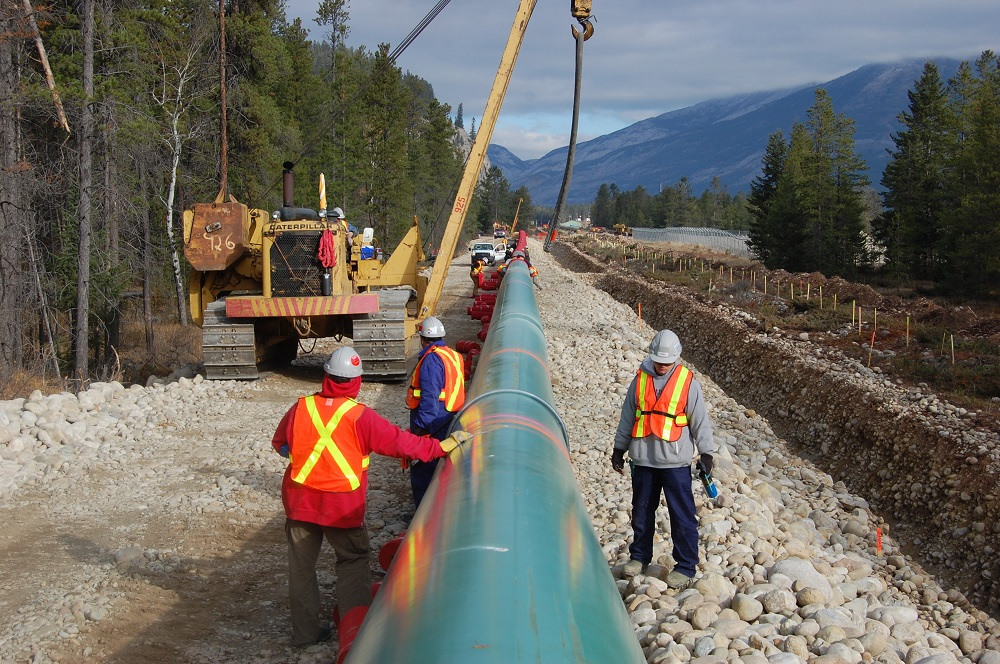 Canada's Pipeline Crossroads: West to Asia or South to US Markets