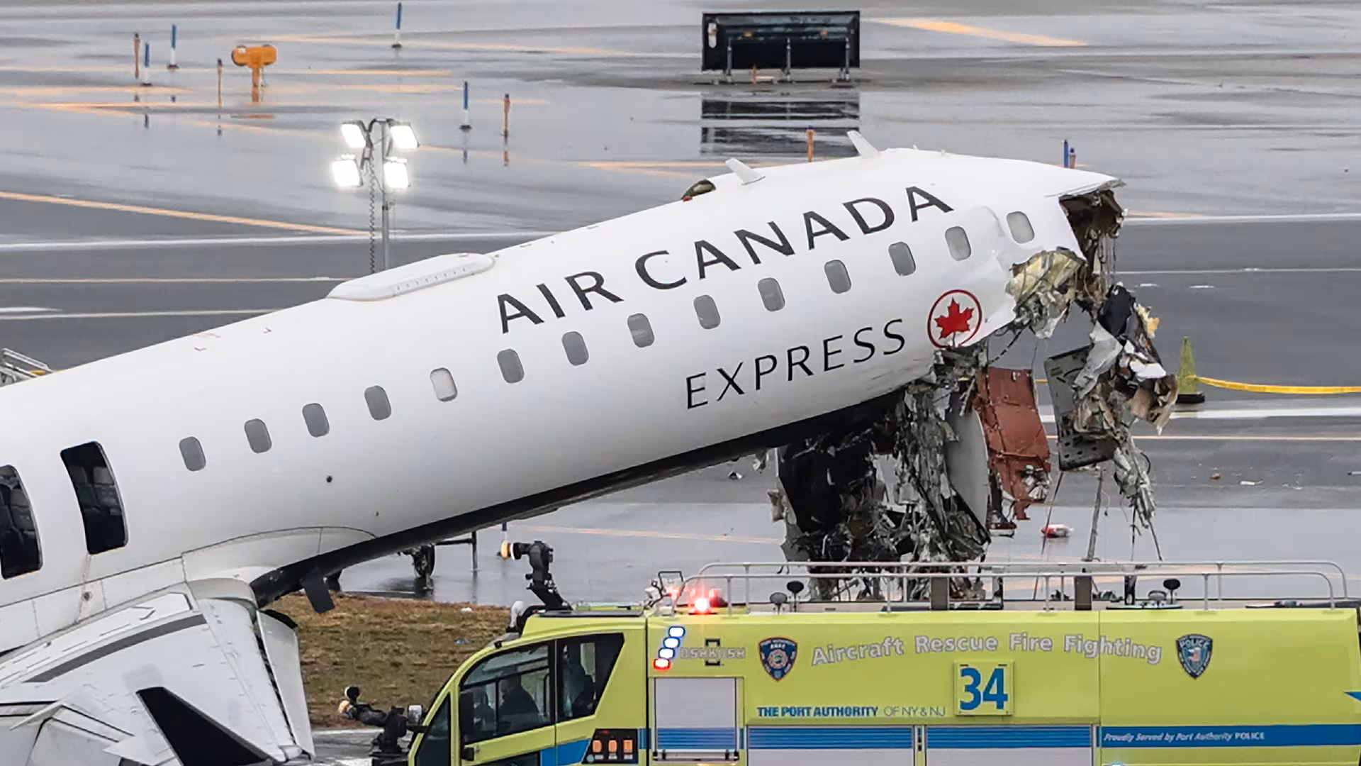 Fatal Runway Collision at LaGuardia Airport Kills Two Pilots, Injures Dozens